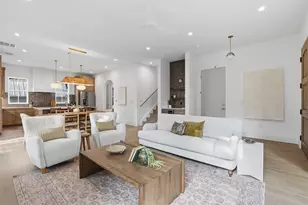 2506 E 2nd St, Austin, TX 78702 - Photo 3