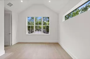 2506 E 2nd St, Austin, TX 78702 - Photo 35