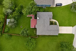 220 Ulupau Cir, Bastrop, TX 78602 - Photo 21