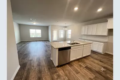 445 Blue Stem Road, New Braunfels, TX 78130 - Photo 5