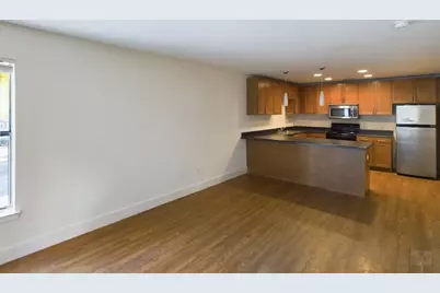 711 W 32 Street #154, Austin, TX 78705 - Photo 7