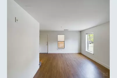 711 W 32 Street #154, Austin, TX 78705 - Photo 13