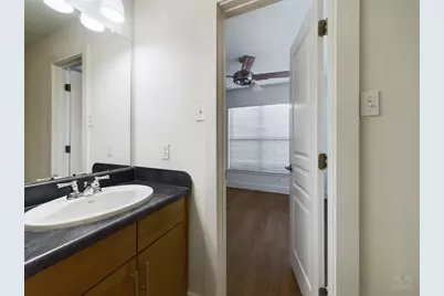 711 W 32 Street #154, Austin, TX 78705 - Photo 19