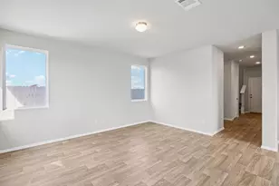 185 Cider Crk Dr, Elgin, TX 78621 - Photo 7