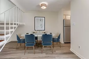 6910 Hart Ln, Austin, TX 78731 - Photo 11