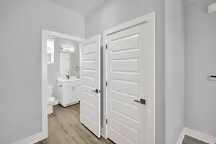 7204 Meador Ave, Austin, TX 78752 - Photo 11