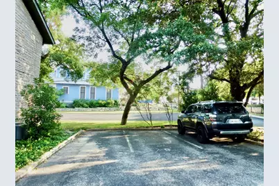 601 Hearn Street #207, Austin, TX 78703 - Photo 25