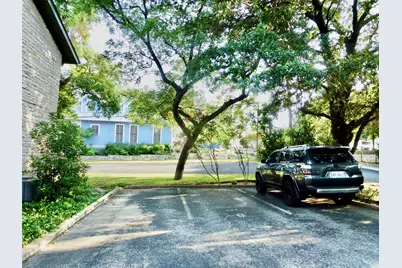 601 Hearn Street #207, Austin, TX 78703 - Photo 25