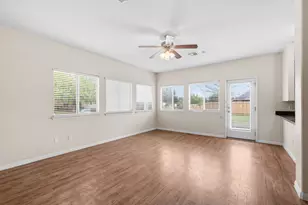601 Silver Wing Ct, Austin, TX 78725 - Photo 3