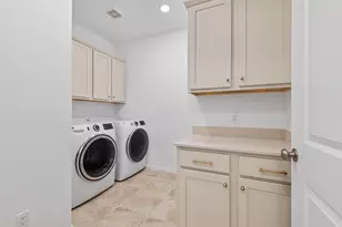 505 Sixpence Ln, Georgetown, TX 78628 - Photo 25
