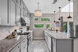 1800 Webberville Rd, Austin, TX 78721 - Photo 13
