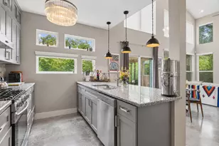 1800 Webberville Rd, Austin, TX 78721 - Photo 11