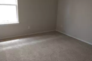 11624 Lago de Garda Dr, Austin, TX 78747 - Photo 9