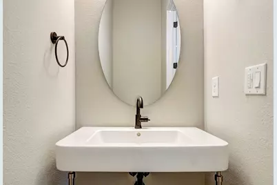 3809 Valley View Road #13, Austin, TX 78704 - Photo 17