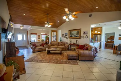 734 E Fm 485, Cameron, TX 76520 - Photo 11
