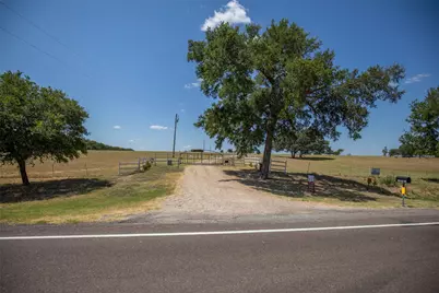 734 E Fm 485, Cameron, TX 76520 - Photo 5