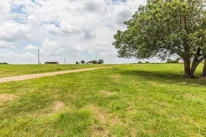 734 E Fm 485, Cameron, TX 76520 - Photo 7