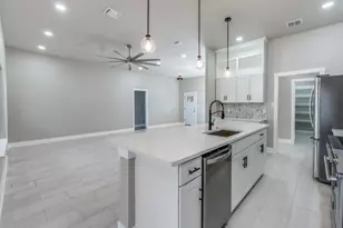 4 Senisa St, Wimberley, TX 78676 - Photo 9