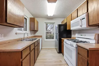 1100 Fairlawn Cove, Round Rock, TX 78664 - Photo 13