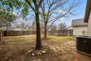 1100 Fairlawn Cove, Round Rock, TX 78664 - Photo 37