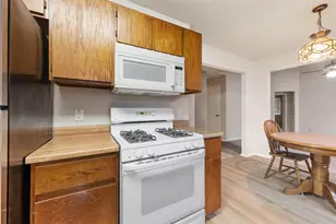 1100 Fairlawn Cove, Round Rock, TX 78664 - Photo 15