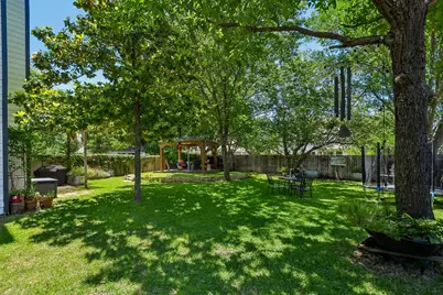 12606 Deer Falls Drive, Austin, TX 78729 - Photo 25