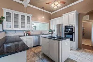 305 East St, Hutto, TX 78634 - Photo 13