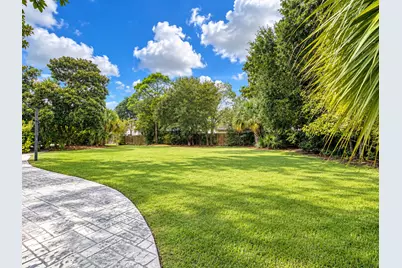 1204 Cowards Creek Drive, Friendswood, TX 77546 - Photo 35