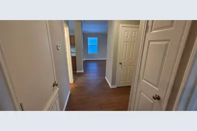 204 Quail Hollow Drive, Hutto, TX 78634 - Photo 9