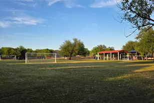 204 Quail Hollow Dr, Hutto, TX 78634 - Photo 23