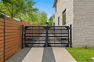 2116 Clifton St, Austin, TX 78704 - Photo 3