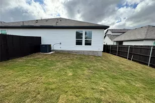 131 Schrader Dr, Buda, TX 78610 - Photo 33