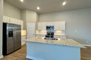 131 Schrader Dr, Buda, TX 78610 - Photo 7