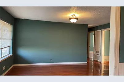 909 Fannin Street, Nocona, TX 76255 - Photo 7