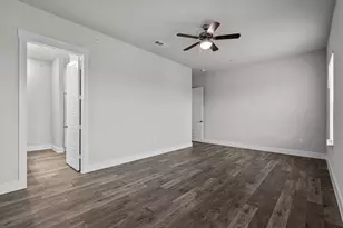 865 Limmer Loop, Hutto, TX 78634 - Photo 23