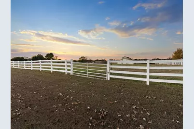 233 Courtnees Way, Georgetown, TX 78626 - Photo 17