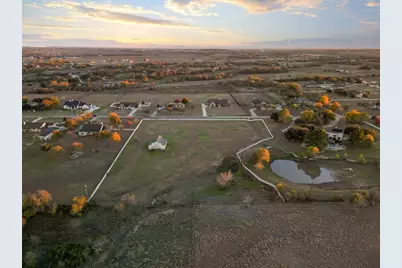 233 Courtnees Way, Georgetown, TX 78626 - Photo 5