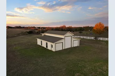 233 Courtnees Way, Georgetown, TX 78626 - Photo 3