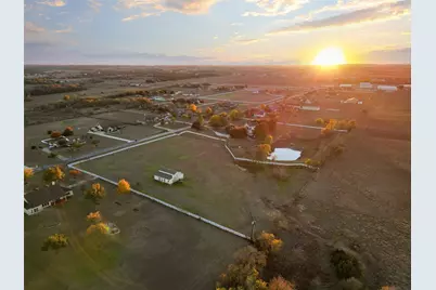 233 Courtnees Way, Georgetown, TX 78626 - Photo 7