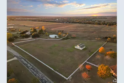 233 Courtnees Way, Georgetown, TX 78626 - Photo 5