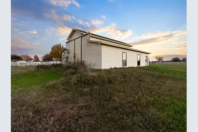 233 Courtnees Way, Georgetown, TX 78626 - Photo 15