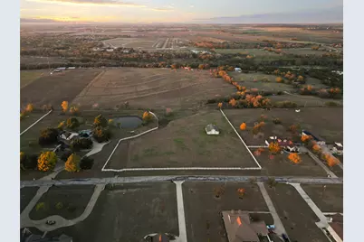 233 Courtnees Way, Georgetown, TX 78626 - Photo 11