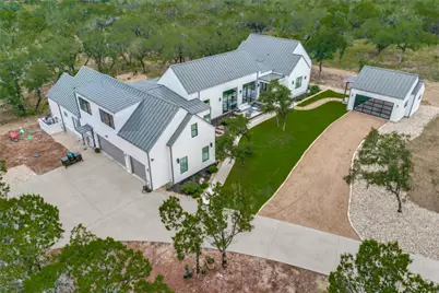 1958 Paradise Pkwy, Canyon Lake, TX 78133 - Photo 5