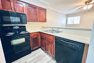 3702 S 2nd St, Austin, TX 78704 - Photo 7
