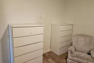 710 N Avenue C, Elgin, TX 78621 - Photo 17