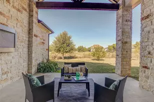 345 Two Creeks Ln, Austin, TX 78737 - Photo 35