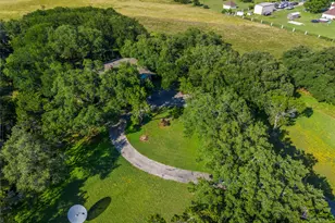 700 Shanklin Rd, Belton, TX 76513 - Photo 5