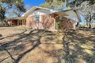 700 Shanklin Rd, Belton, TX 76513 - Photo 3