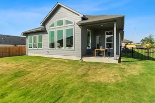 301 Oak Blossom Rd, Liberty Hill, TX 78642 - Photo 21