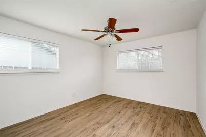 6210 Buffalo Pass #B, Austin, TX 78745 - Photo 15